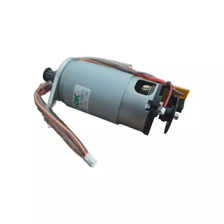 موتور دینام چرخ گلدوزی ژانومه مدلهای 350، 370، 450 و 550، انتخابی عالی برای دقت و قدرت در گلدوزی است. با طراحی کاربرپسند و کیفیت ساخت بالا، این دینام گزینهای مناسب برای هنرمندان است.