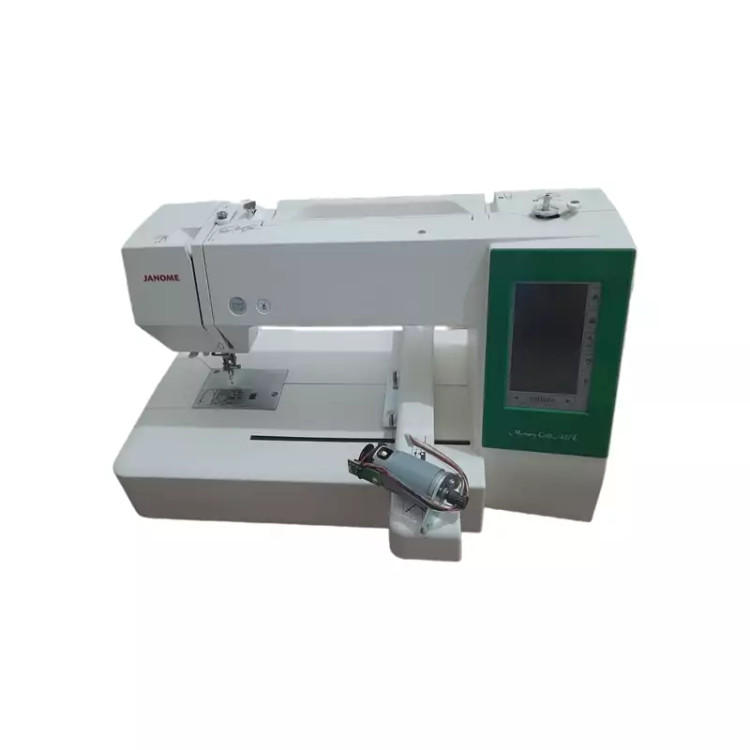 موتور دینام چرخ گلدوزی ژانومه مدلهای 350، 370، 450 و 550، بهترین گزینه برای گلدوزی حرفهای است. با قدرت و دقت بالا، این موتور طراحی ارگونومیک و کیفیت ساخت بینظیری دارد که کاربری آسان و نتیجهای عالی را در هر پروژه گلدوزی به ارمغان میآورد.