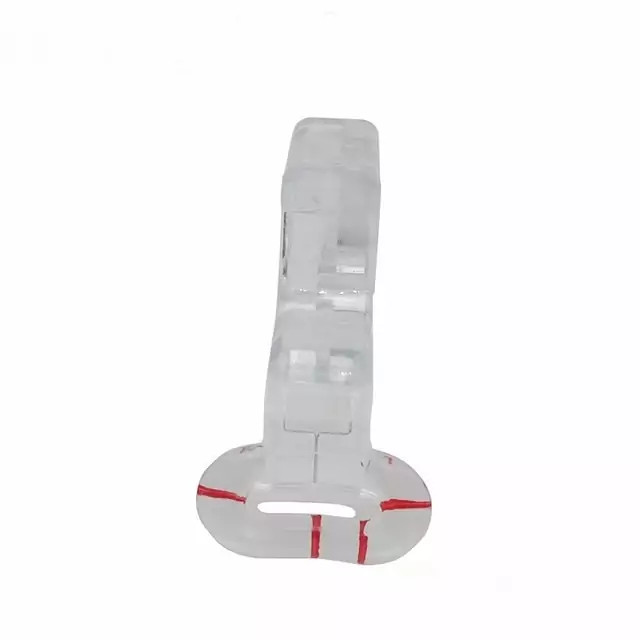 پایه پلاستیکی چرخ گلدوزی ژانومه: پایهای قوی و با دوام، مناسب برای چرخهای گلدوزی ژانومه، با کیفیت بالا و طراحی مناسب برای دوختهای دقیق و حرفهای.