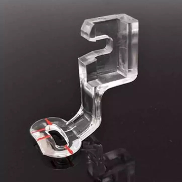 پایه پلاستیکی چرخ گلدوزی ژانومه: پایهای مقاوم و بادوام، طراحی شده برای استفاده با چرخهای گلدوزی ژانومه، با کیفیت بالا و مناسب برای دوختهای دقیق و مطمئن.