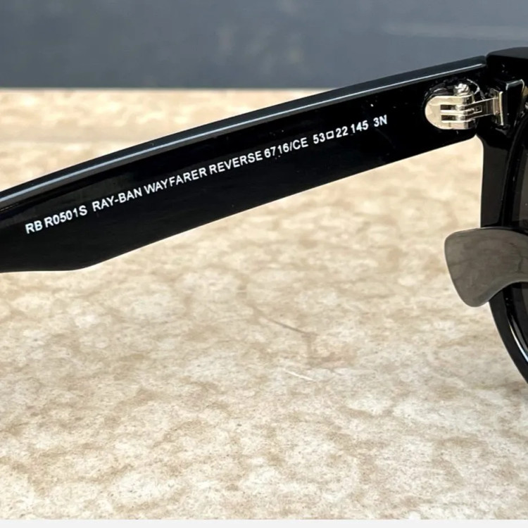 عینک آفتابی ری بن مدل ویفرر ریورس Ray-Ban RBR0502S با فریم کائوچویی و محافظت UV400