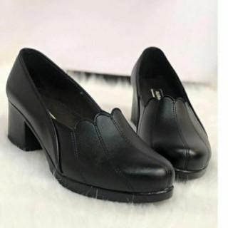 کفش زنانه طبی چرمی پاشنه دار طرح Zara مشکی سایز 37 تا 40
