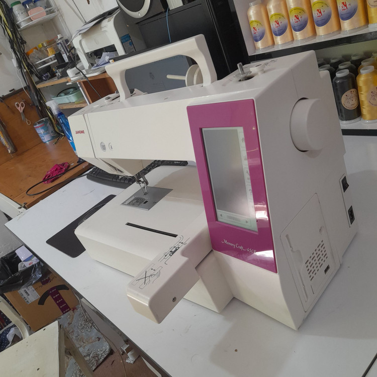 نمایشگر ساعت کارکرد غیر واقعی ژانومه 450E