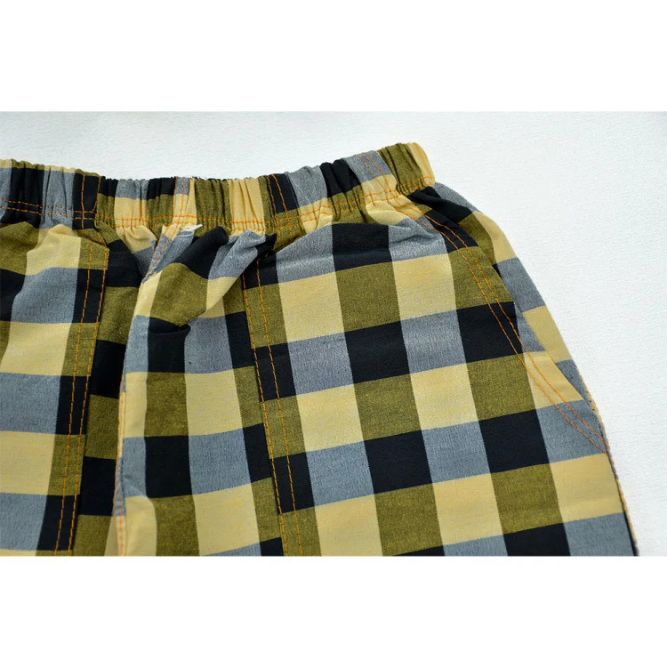 شلوارک راحتی پسرانه چهارخانه پلی استر مناسب 4 سال