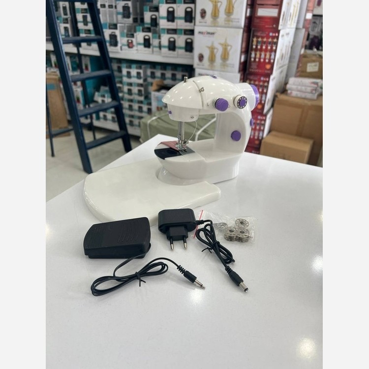 مینی چرخ خیاطی دارای میز تاشو مدل SM202A