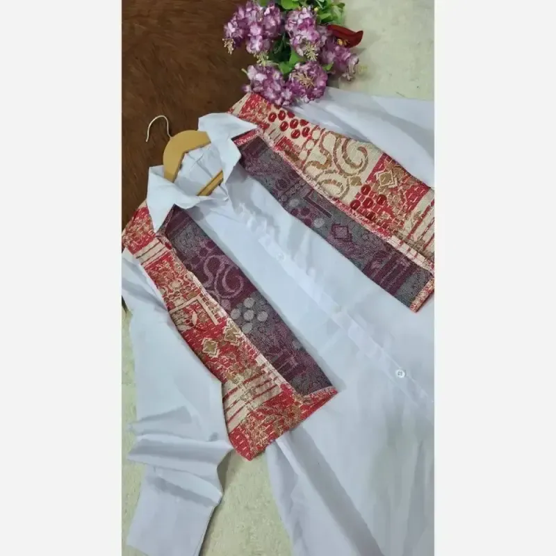 جلیقه زنانه فرحناز جنس گلیمی گرم بالا فری سایز رنگ قرمز و آبی